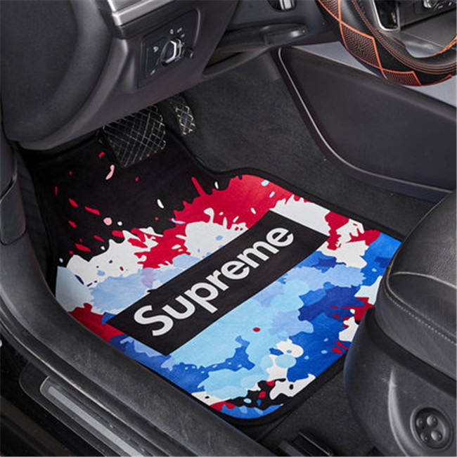 シュプリーム フロアマット supreme カーマット 普通車用 ズレ防止加工 5点セット