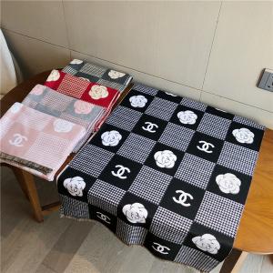 【定番♢上品なカメリア柄】CHANEL*スカーフ/白 シャネル ストール chanel スカーフ 厚手 カメリア 千鳥柄