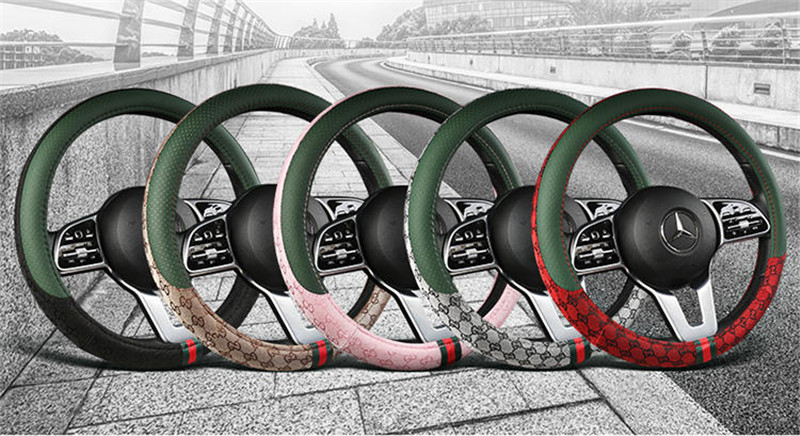 グッチ ハンドル カバー GUCCI グッチ ハンドルカバー ステアリングカバー ブランド GUCCI 車
