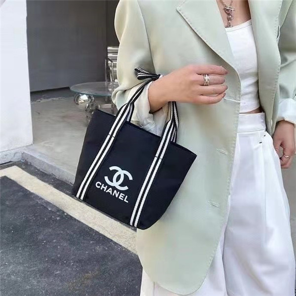 CHANEL シャネル ミニトートバッグ | hartwellspremium.com