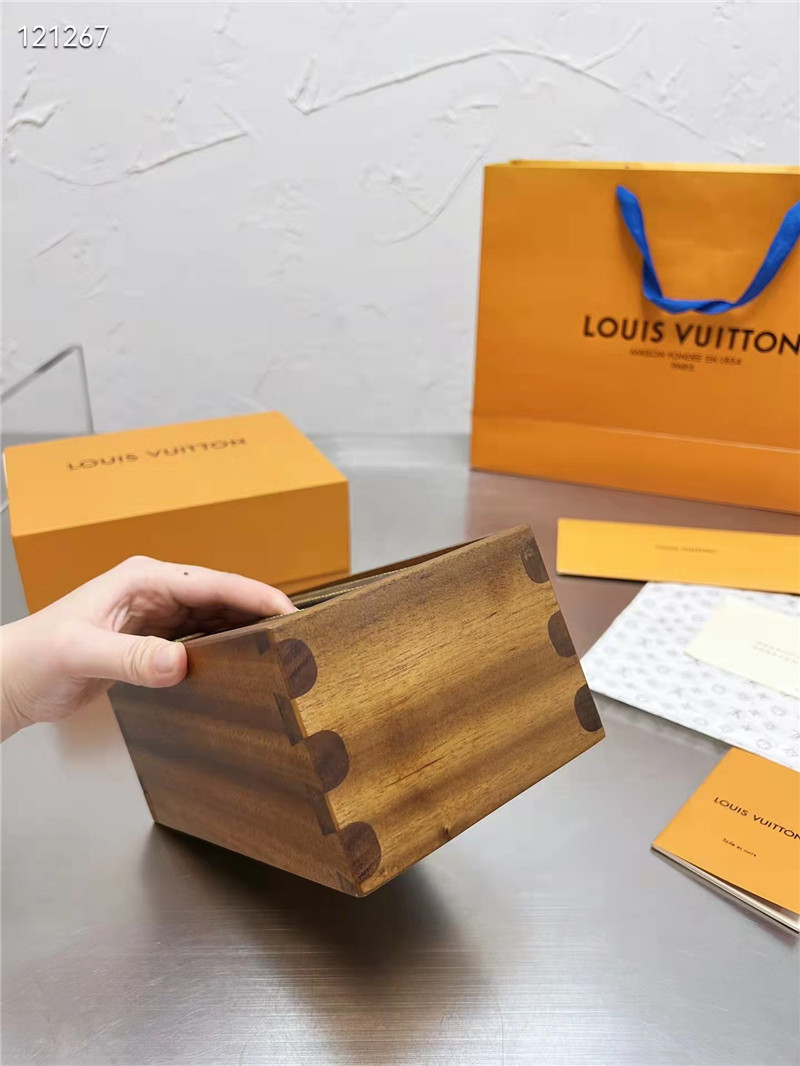 LOUIS VUITTON ルイ ヴィトン  ティッシュ ボックス ルイヴィトン ティッシュボックス ティッシュ箱 箱付き : carshopes