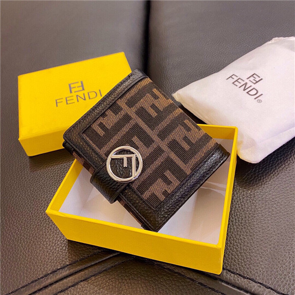 女性が喜ぶ♪ FENDI 三つ折り財布 折り財布 - LITTLEHEROESDENTISTRY