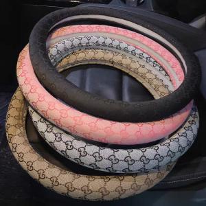グッチ ハンドル カバー GUCCI グッチ ハンドルカバー ステアリングカバー ブランド GUCCI 車