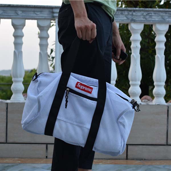 Supreme スポーツバッグコーピー 運動用 supreme 16SS Mesh Duffle